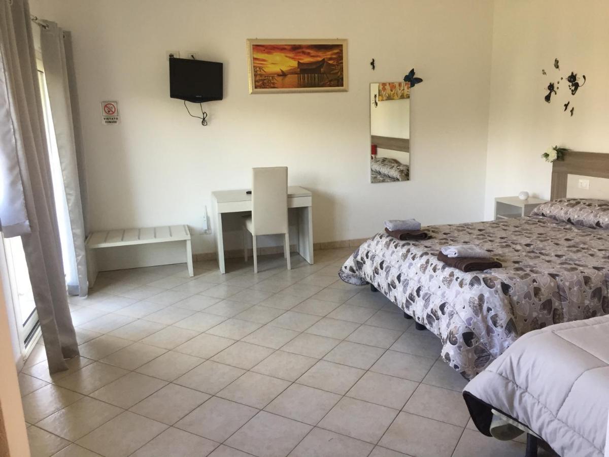 La Maison Di Zia Annina Олбия Екстериор снимка